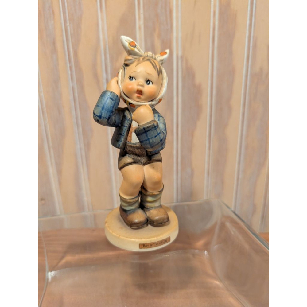 Goebel Hummel "Boy with Toothache" 5" Figurine Antique